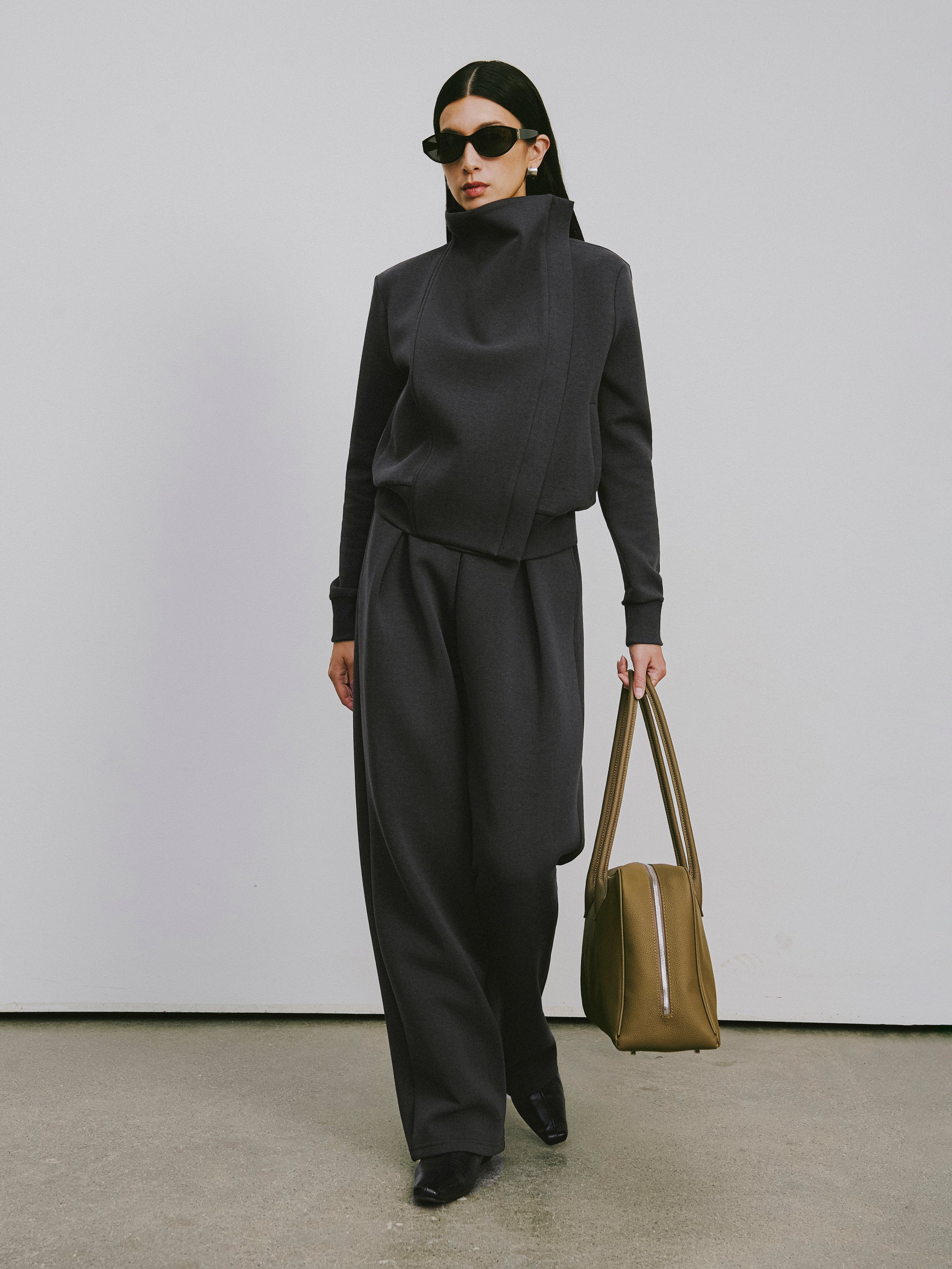 Relaxed Straight-Leg Sweatpants