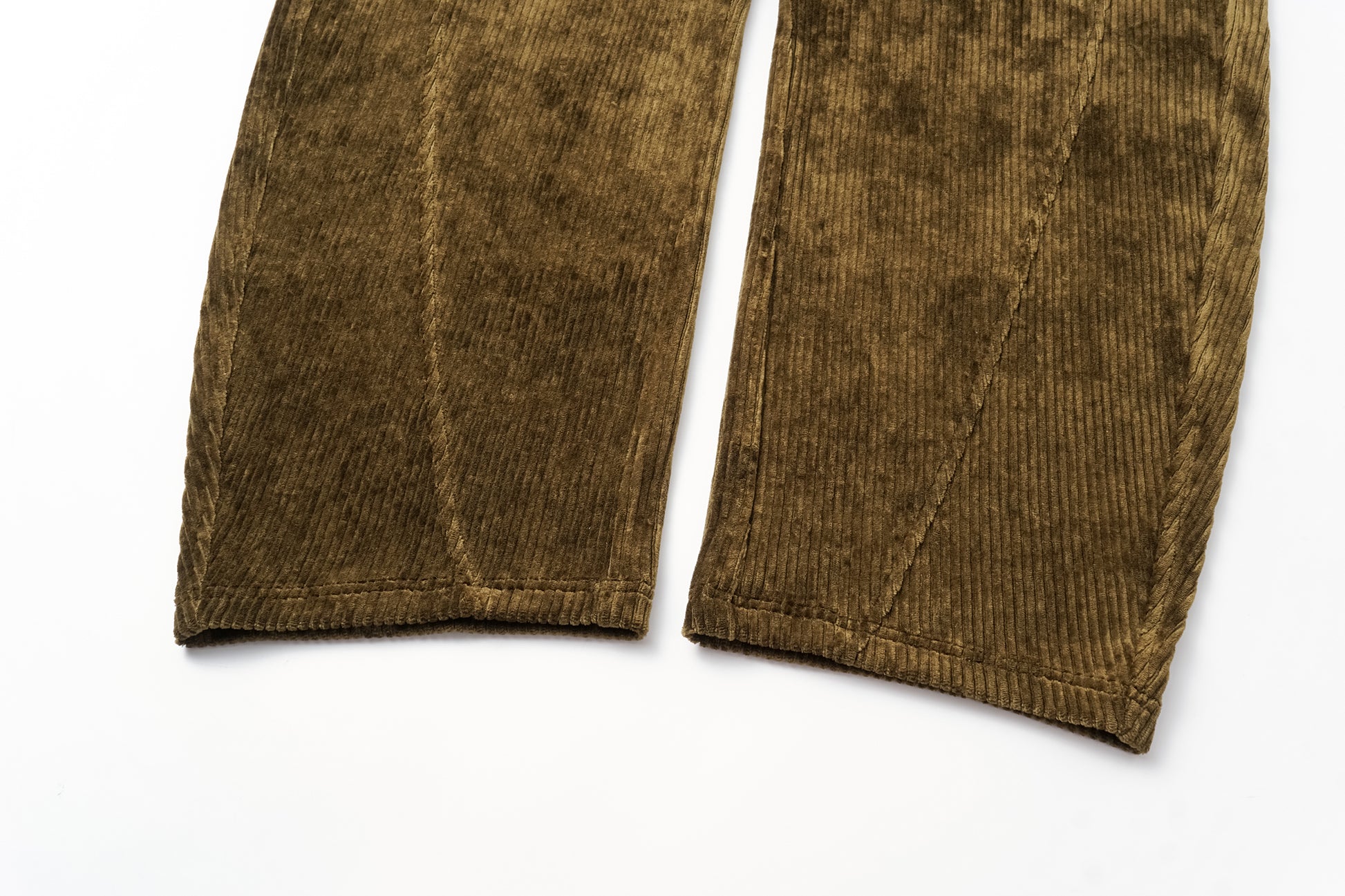 Curved Hem Corduroy Sweatpants