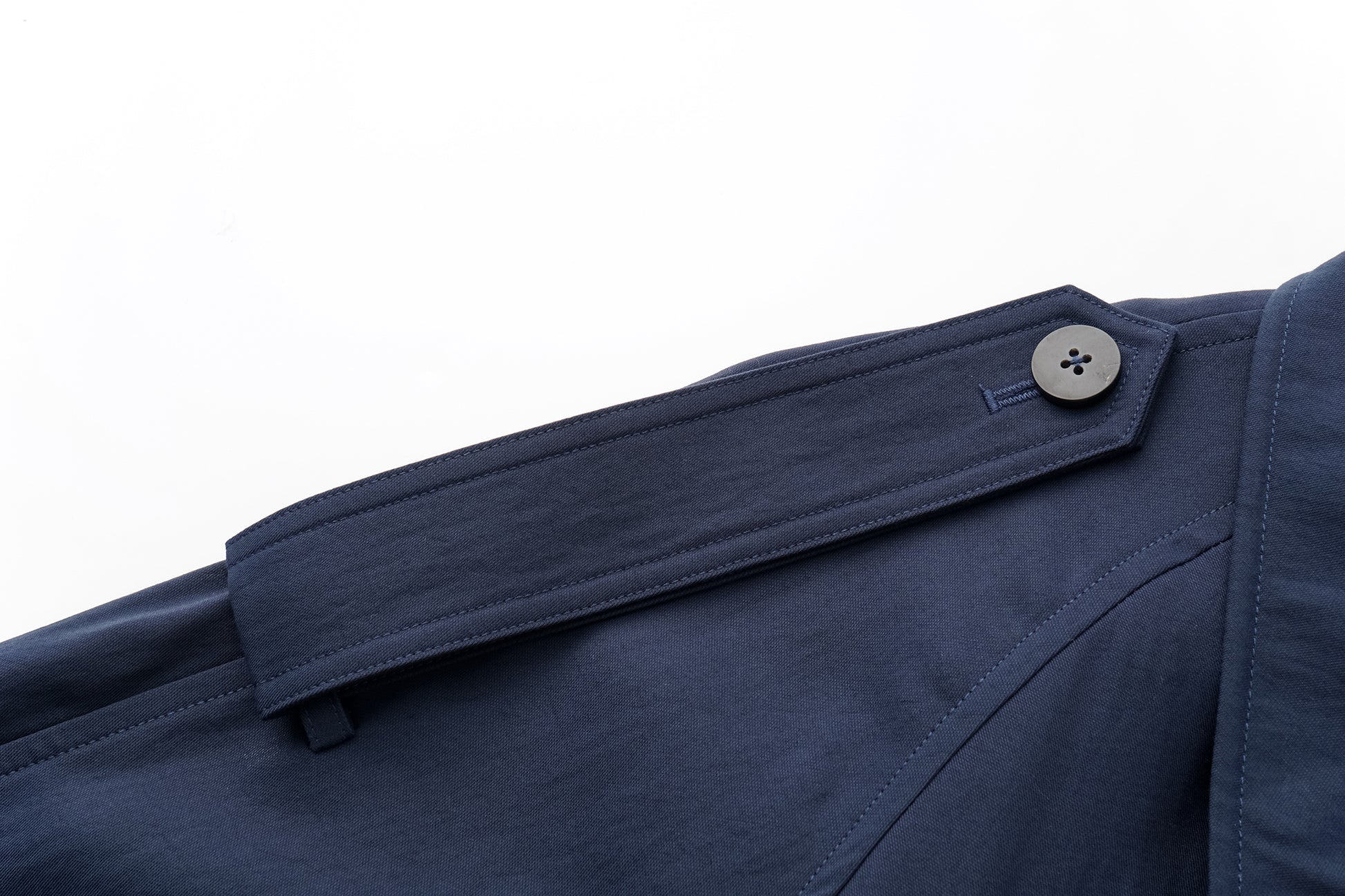 Textured Raglan-Sleeve Trench Coat with Organic Draping