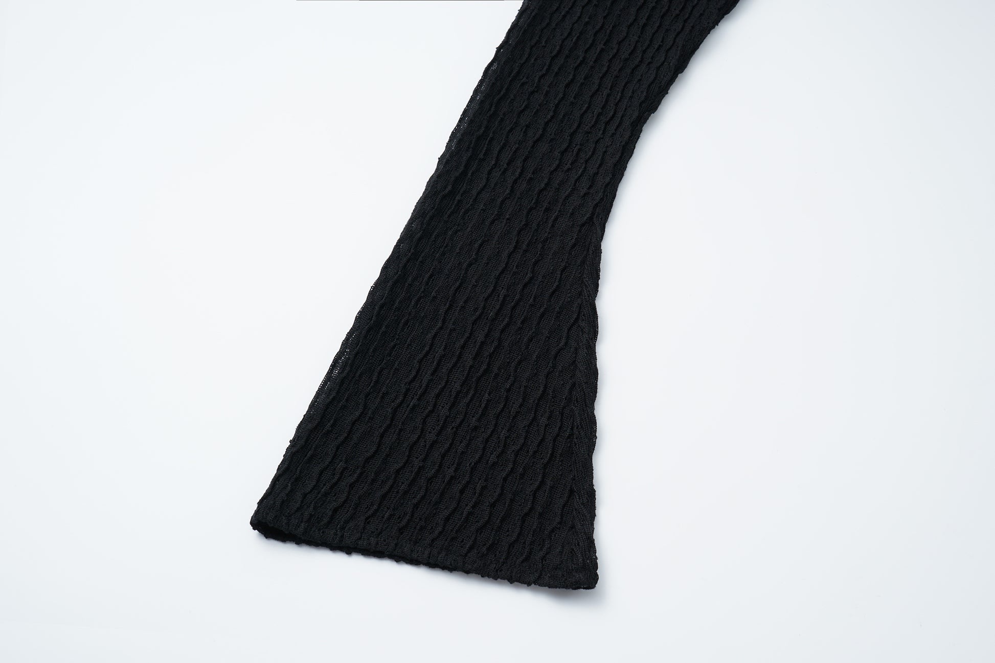 Round-Neck Dress with 3D Wave Texture & Lace-Openwork