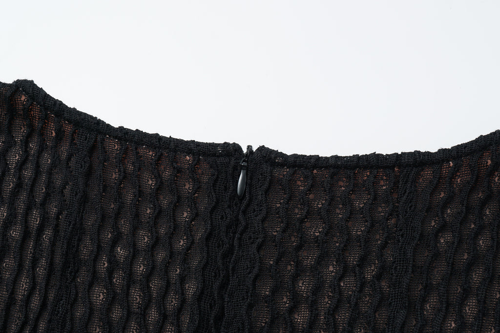 Round-Neck Dress with 3D Wave Texture & Lace-Openwork