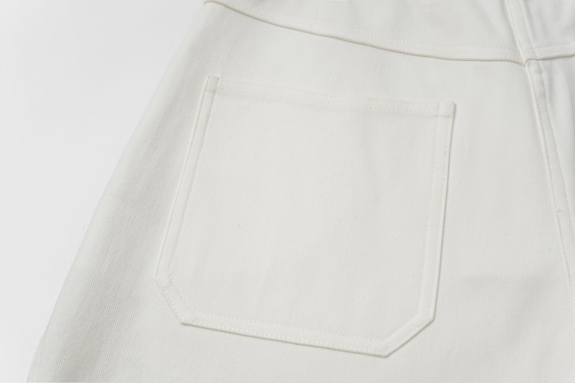 Scimitar Sihouette Wide-Leg Pants